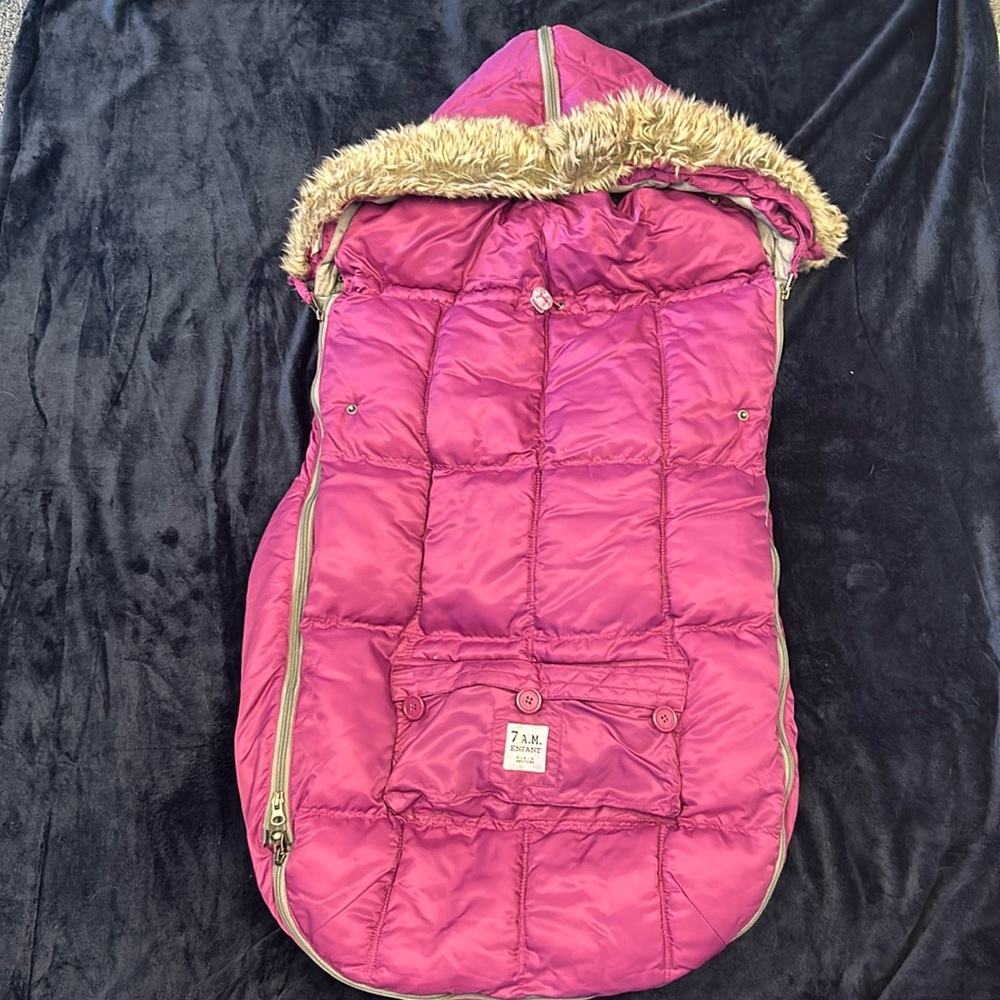 Special Edition Metallic Plum- Le Sec Igloo stroller and car seat foot muff.